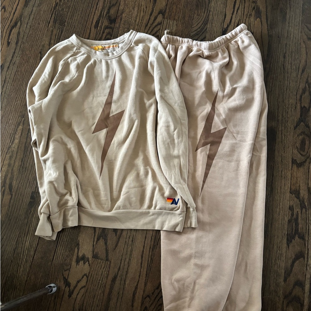 Aviator Nation NWOT Lightning Bolt Sweatshirt  (XL) and Sweatpants (L) Set
